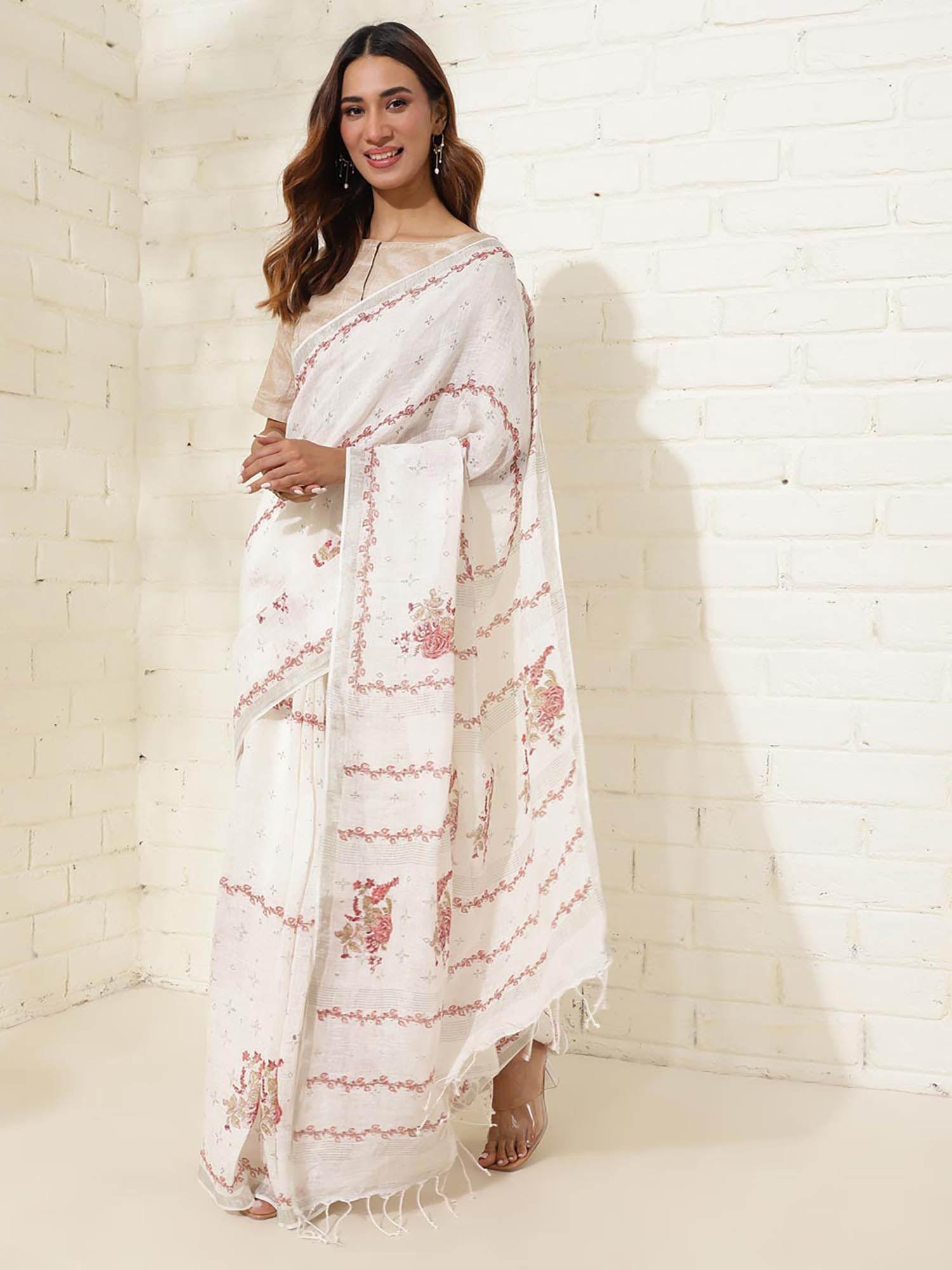 women cream printed saree without blouse