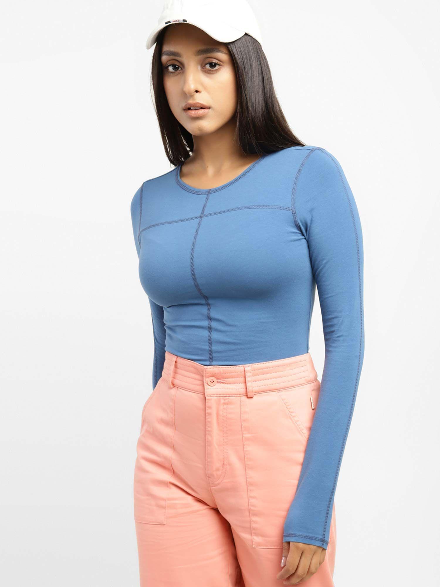 women crew neck blue top