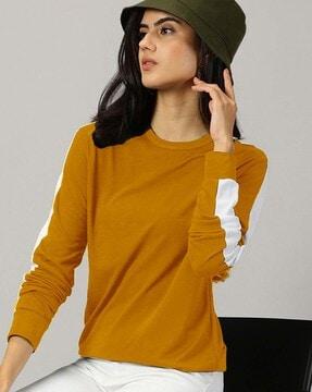 women crew-neck t-shirt with side taping