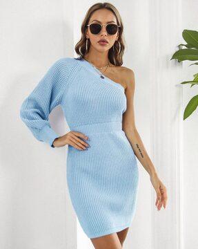 women crochet bodycon dress with one-shoulder sleeves