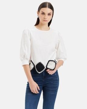 women crochet boxy fit top