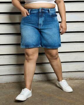 women denim shorts with 5-pocket styling