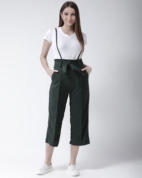 women dungaree with t-shirt