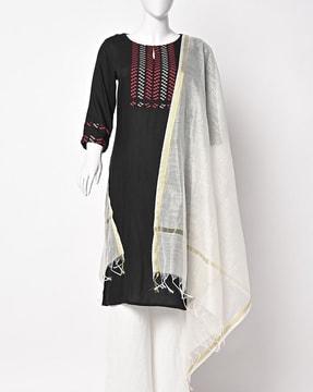 women dupatta with tassels