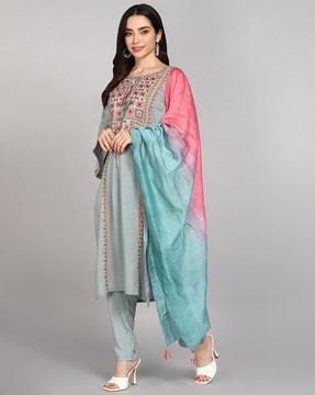 women embellished & embroidery kurta set with dupatta