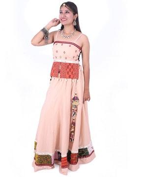 women embellished & embroidery lehenga choli set