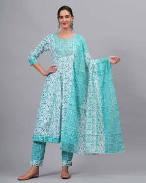 women embellished anarkali kurta set