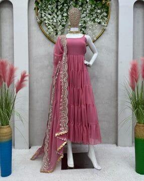 women embellished anarkali kurta with dupatta