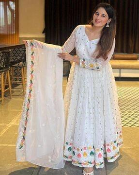 women embellished anarkali kurta with pants & dupatta