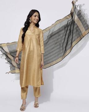 women embellished angrakha kurta set