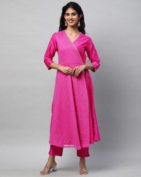 women embellished angrakha kurta