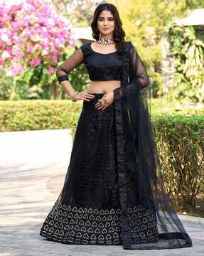 women embellished flared lehenga choli set with dupatta