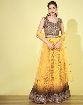 women embellished flared lehenga choli with dupatta