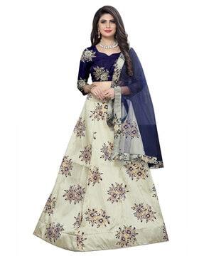 women embellished lehenga choli set with dupatta