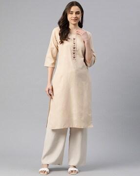 women embellished round-neck straight kurta