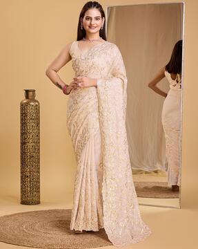 women embellished saree with cut-work border