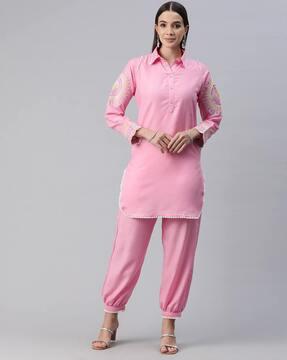 women embellished straight kurta & patiala pants set