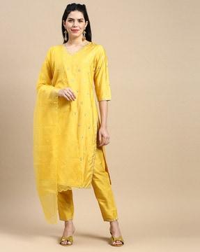 women embellished straight kurta set with dupatta