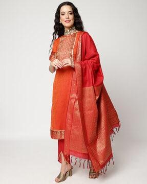 women embellished straight kurta set