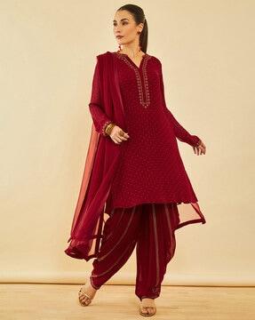 women embellished straight kurta set