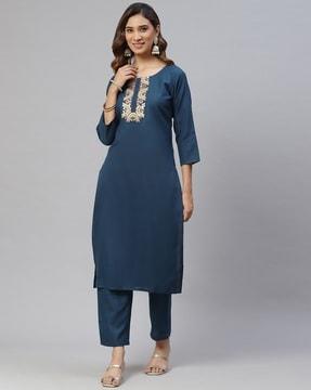 women embellished straight kurta set