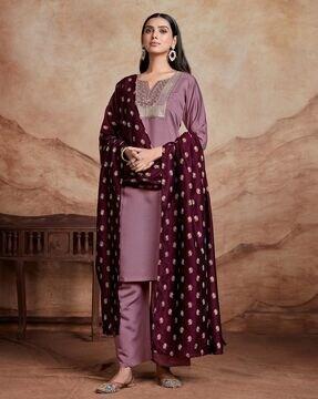 women embellished straight kurta set