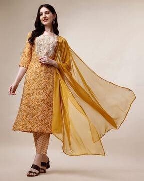 women embellished straight kurta set