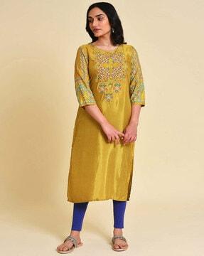 women embellished straight kurta set