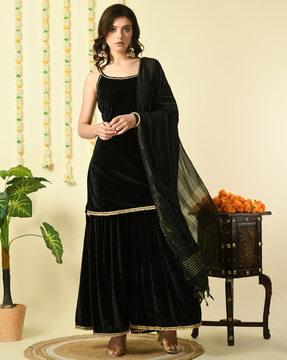 women embellished straight kurta suit set