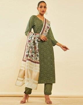 women embellished straight kurta with pants & dupatta