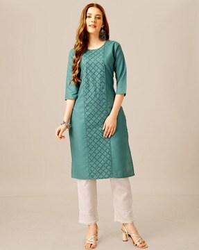 women embellished straight kurta with pants