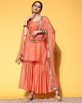 women embellished straight kurta with shararas & dupatta