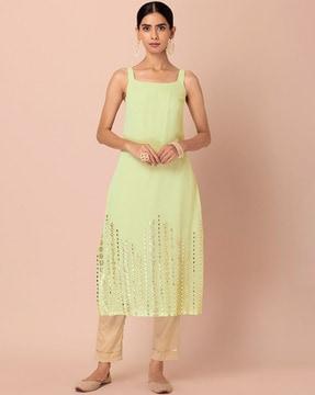 women embellished straight kurta