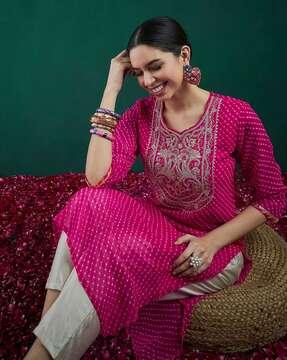 women embellished straight kurta