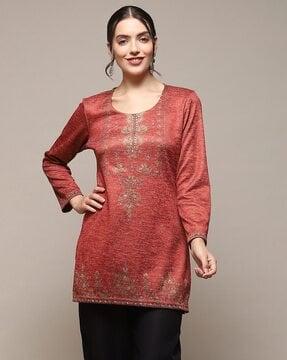 women embellished straight kurti