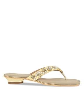 women embellished thong-strap flat sandals