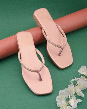 women embellished thong-strap flat sandals