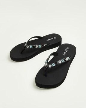 women embellished thong-strap flip-flops