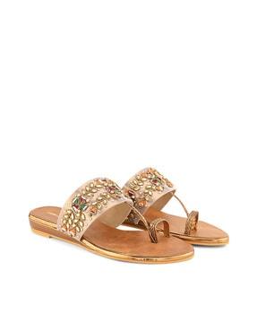 women embellished toe-ring flat sandals