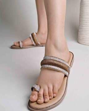 women embellished toe-ring flat sandals