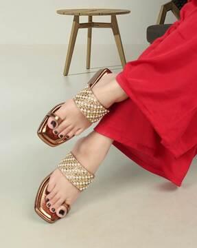 women embellished toe-ring flip-flops