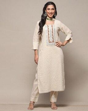 women embroidered 3-piece unstitch dress material