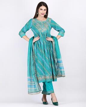 women embroidered a-line kurta set