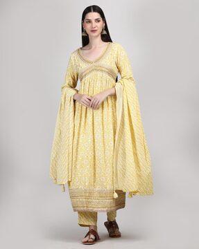 women embroidered a-line kurta set