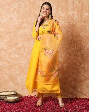 women embroidered anarkali kurta set with dupatta