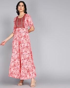 women embroidered anarkali kurta