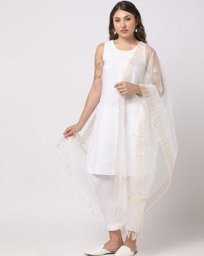 women embroidered dupatta