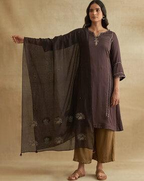 women embroidered dupatta