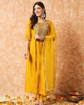 women embroidered flared kurta set with dupatta