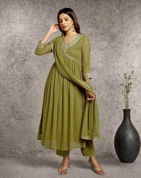 women embroidered flared kurta with pants & dupatta